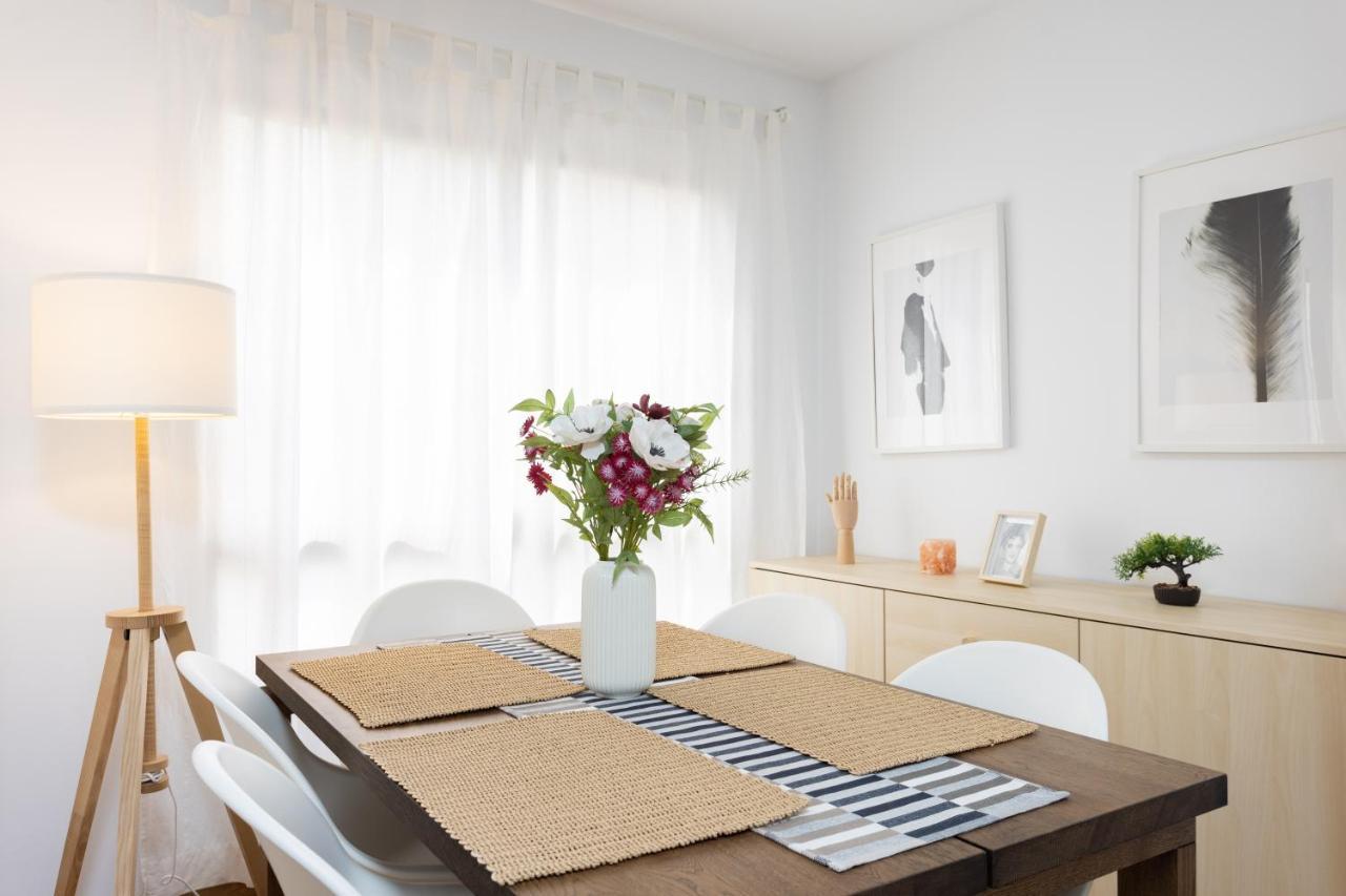 Home2Book Design Black & White Santa Cruz Home מראה חיצוני תמונה