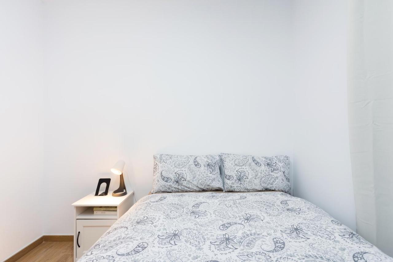 Home2Book Design Black & White Santa Cruz Home מראה חיצוני תמונה