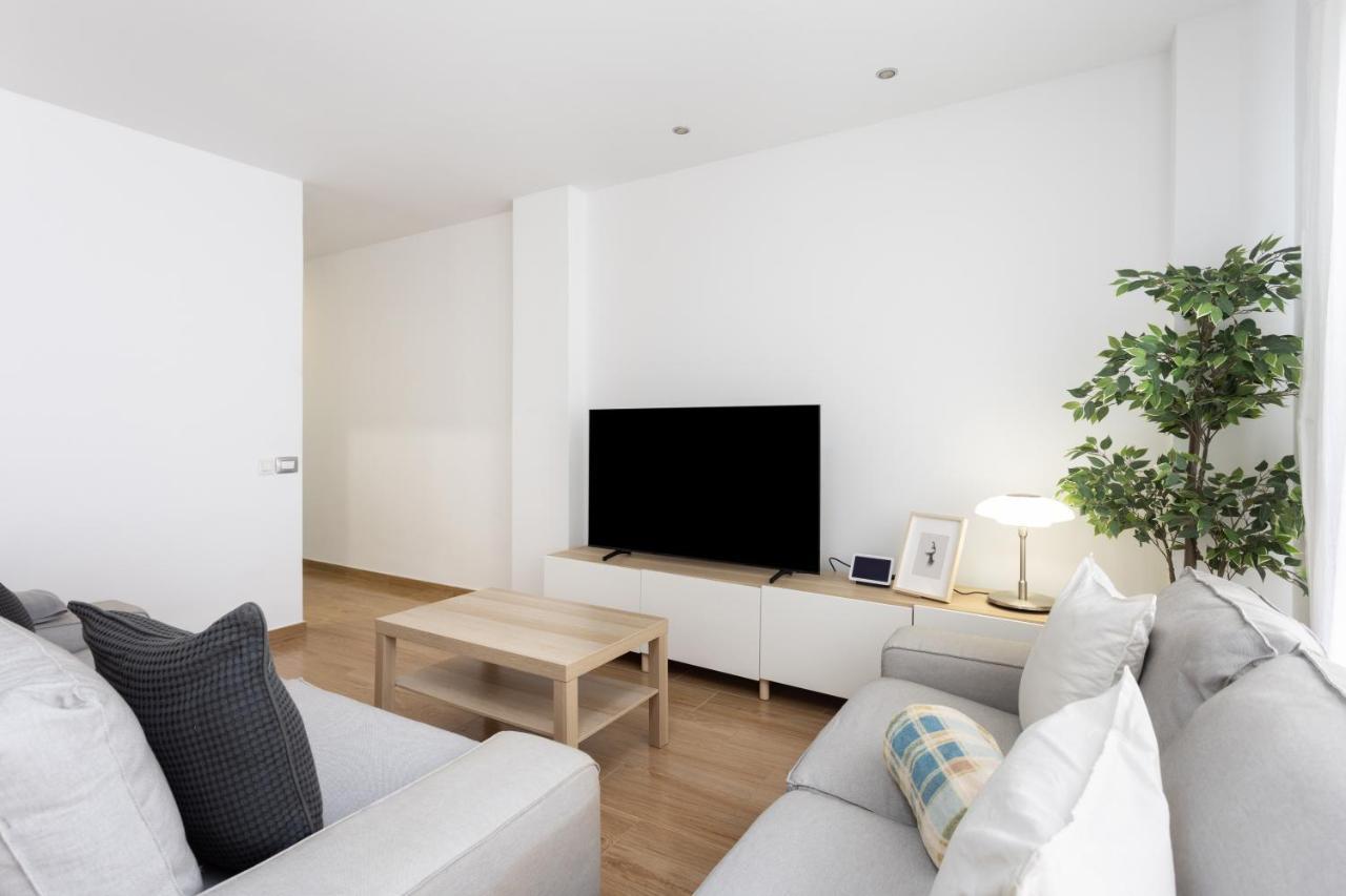 Home2Book Design Black & White Santa Cruz Home מראה חיצוני תמונה